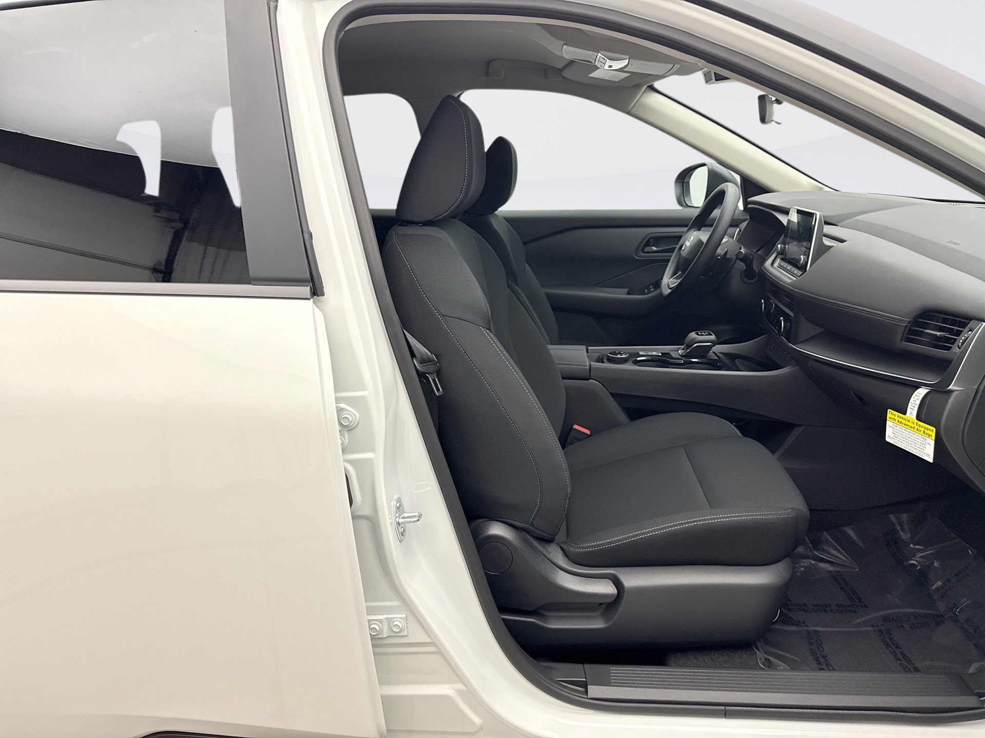 Used 2026 Nissan Rogue S image 16