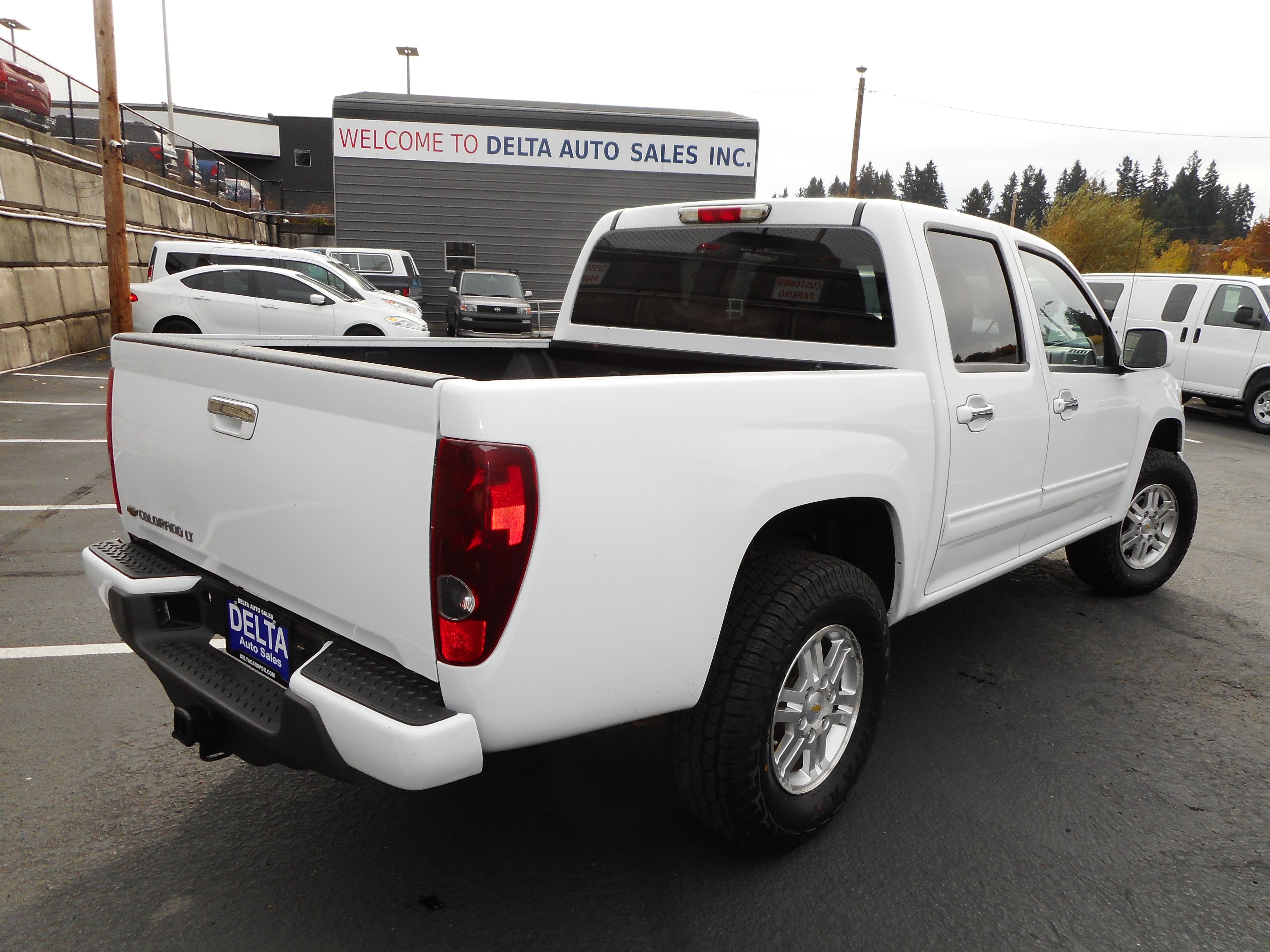 Used 2011 Chevrolet Colorado LT image 9
