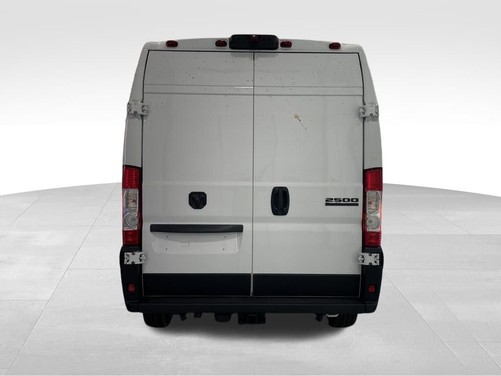 New 2025 RAM ProMaster 2500 w/ Quick Order Package 22H SLT+ FWD image 4