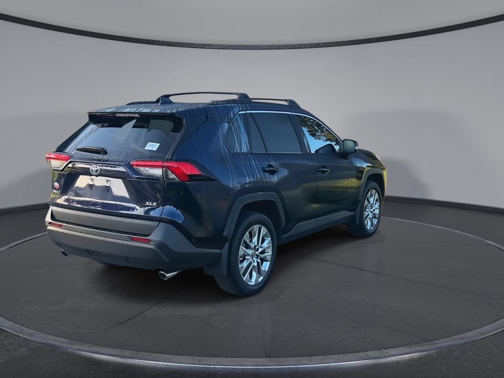 Certified 2025 Toyota RAV4 XLE Premium FWD image 8