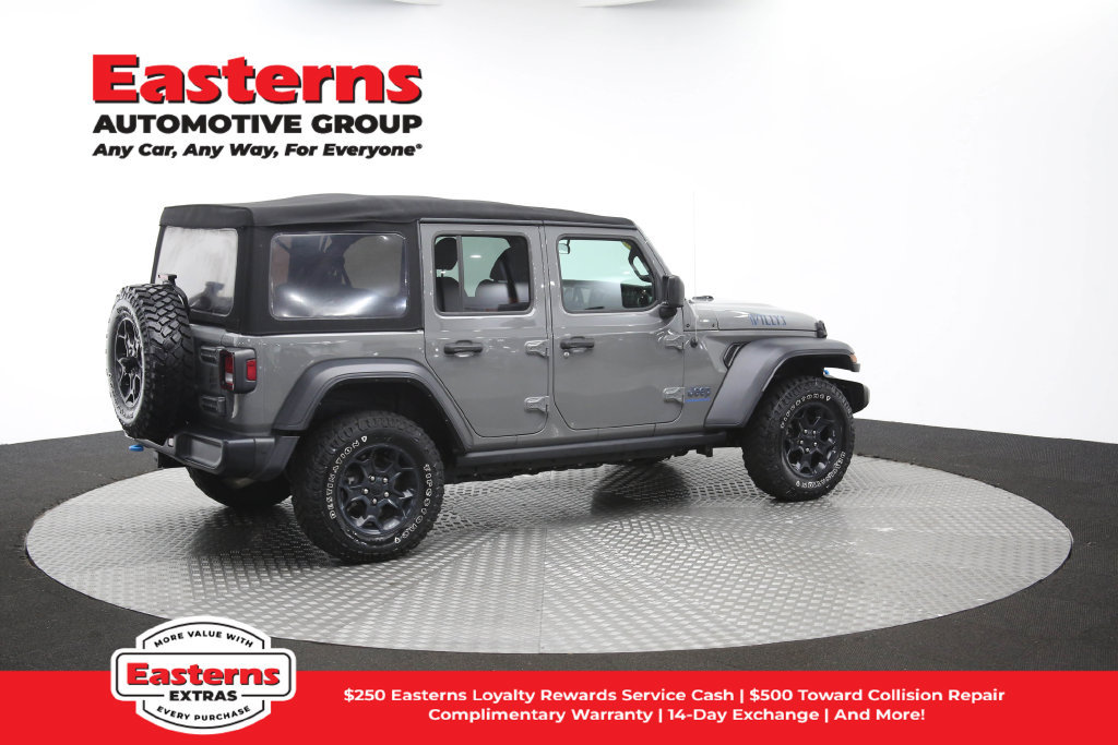Used 2023 Jeep Wrangler Unlimited w/ Cold Weather Group AWD/4WD image 45