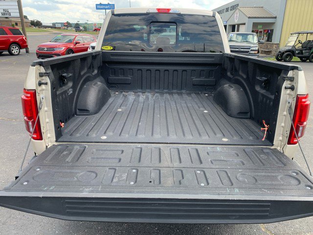 Used 2017 Ford F150 Lariat AWD/4WD image 3