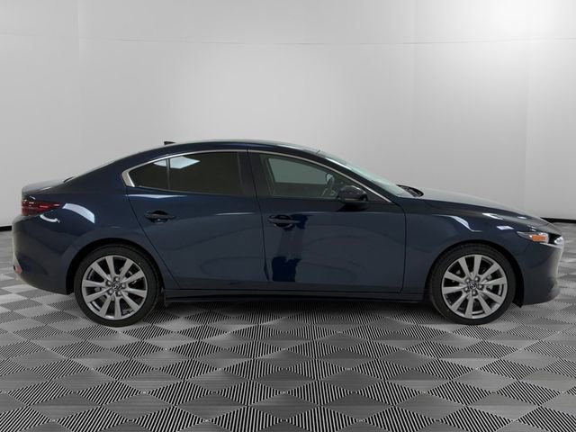 Used 2020 MAZDA MAZDA3 AWD Sedan w/ Preferred Package image 6