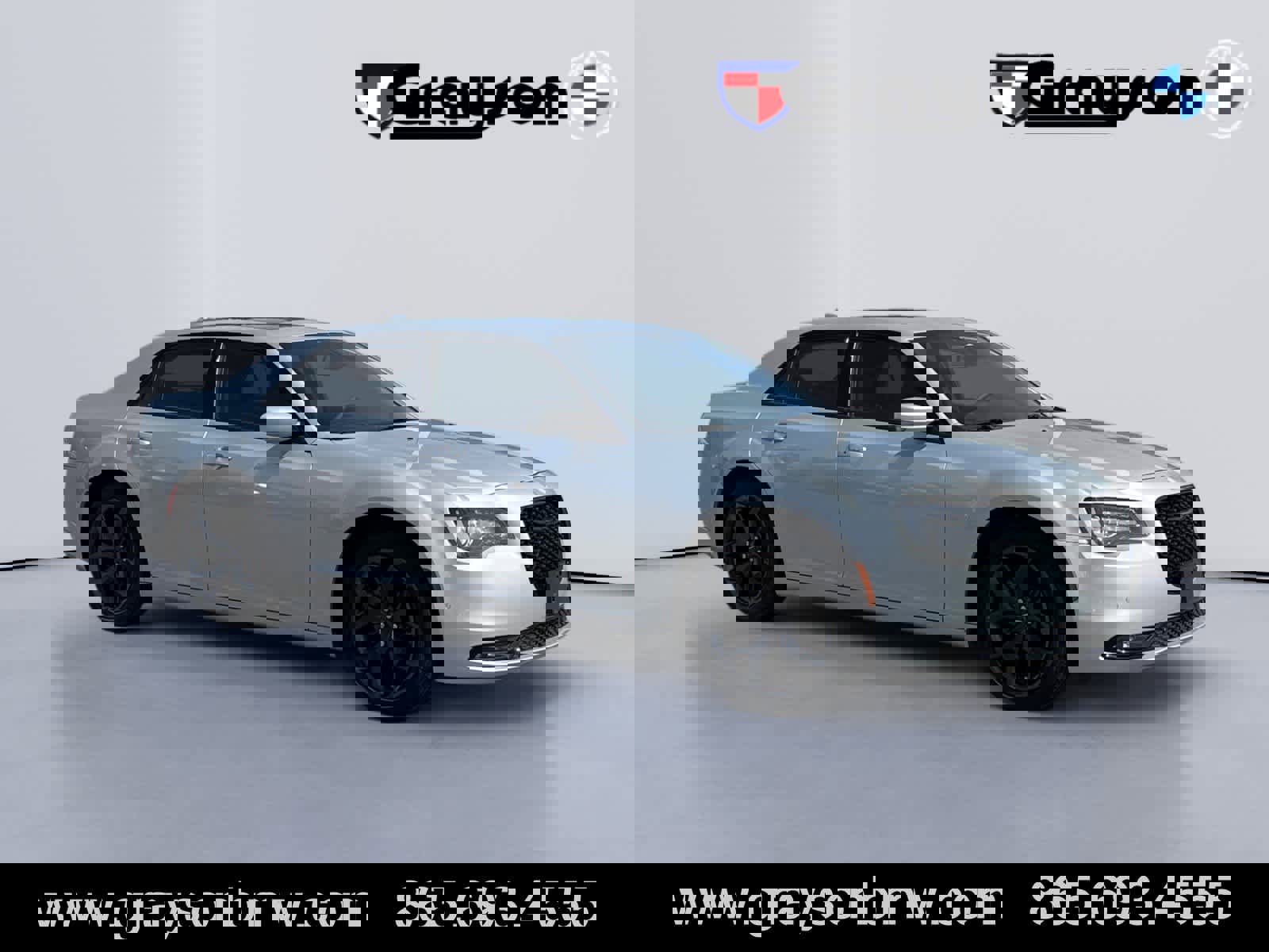 Used 2023 Chrysler 300 S w/ Comfort Group image 1