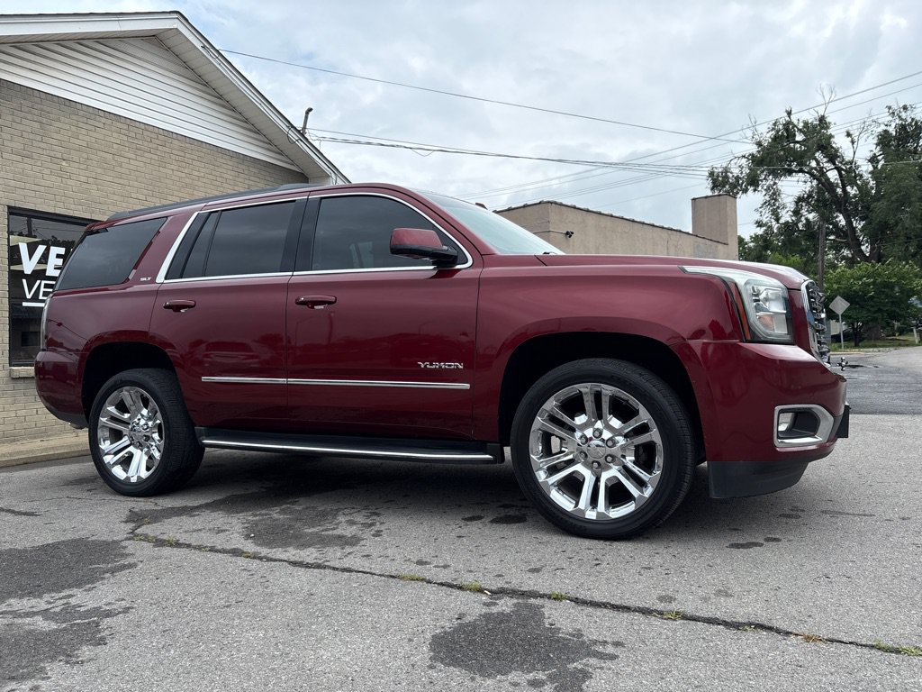 Used 2018 GMC Yukon SLT w/ Premium Edition AWD/4WD image 8