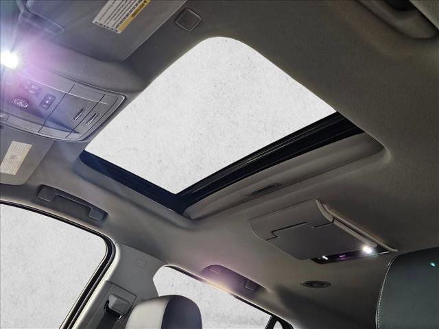 Used 2018 Chevrolet Tahoe LT w/ LT Signature Package RWD image 14