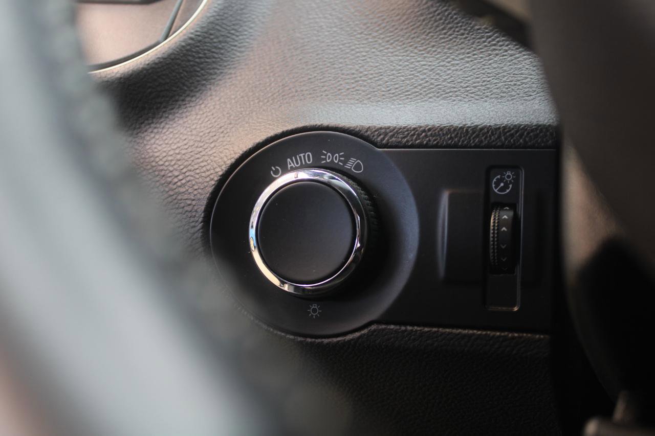 Used 2010 Chevrolet Camaro SS w/ LPO, Ground Effects Package image 37