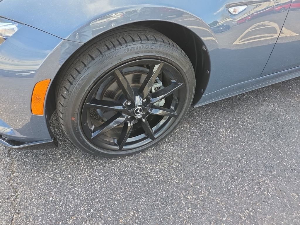 Used 2021 MAZDA MX-5 Miata Club image 9
