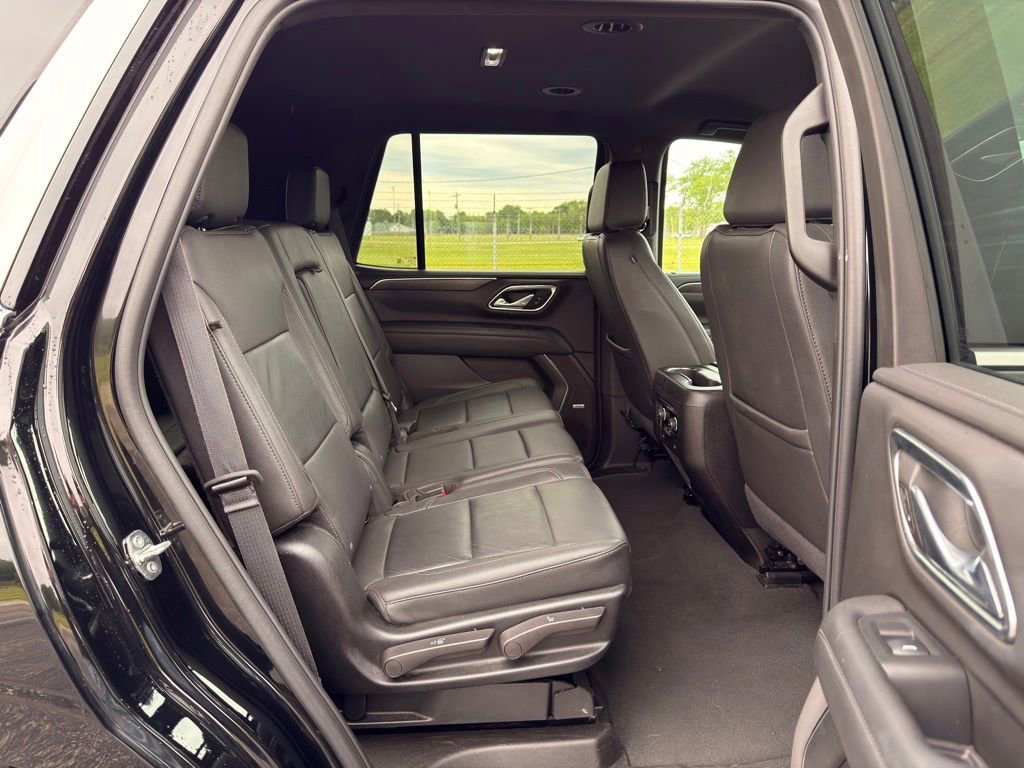 Used 2024 Chevrolet Tahoe LT AWD/4WD image 31