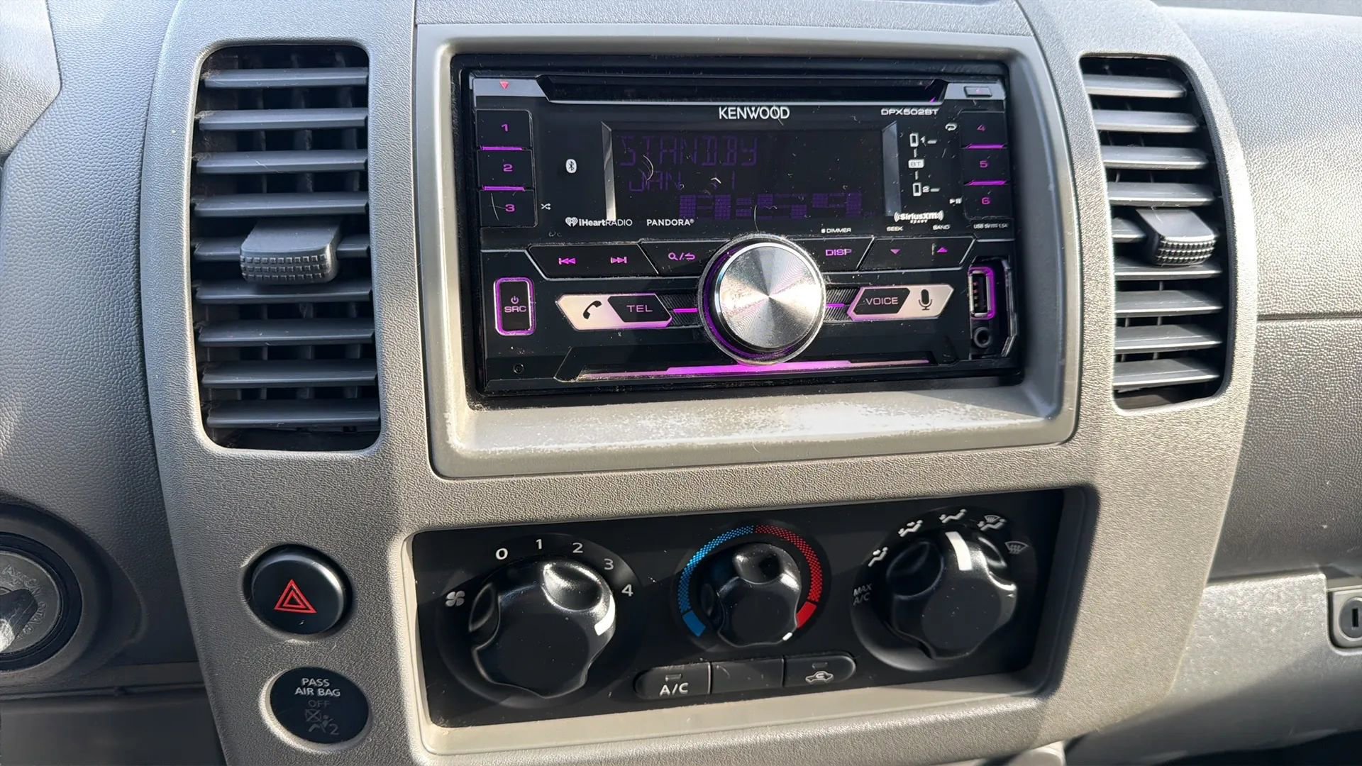 Used 2013 Nissan Frontier S image 13