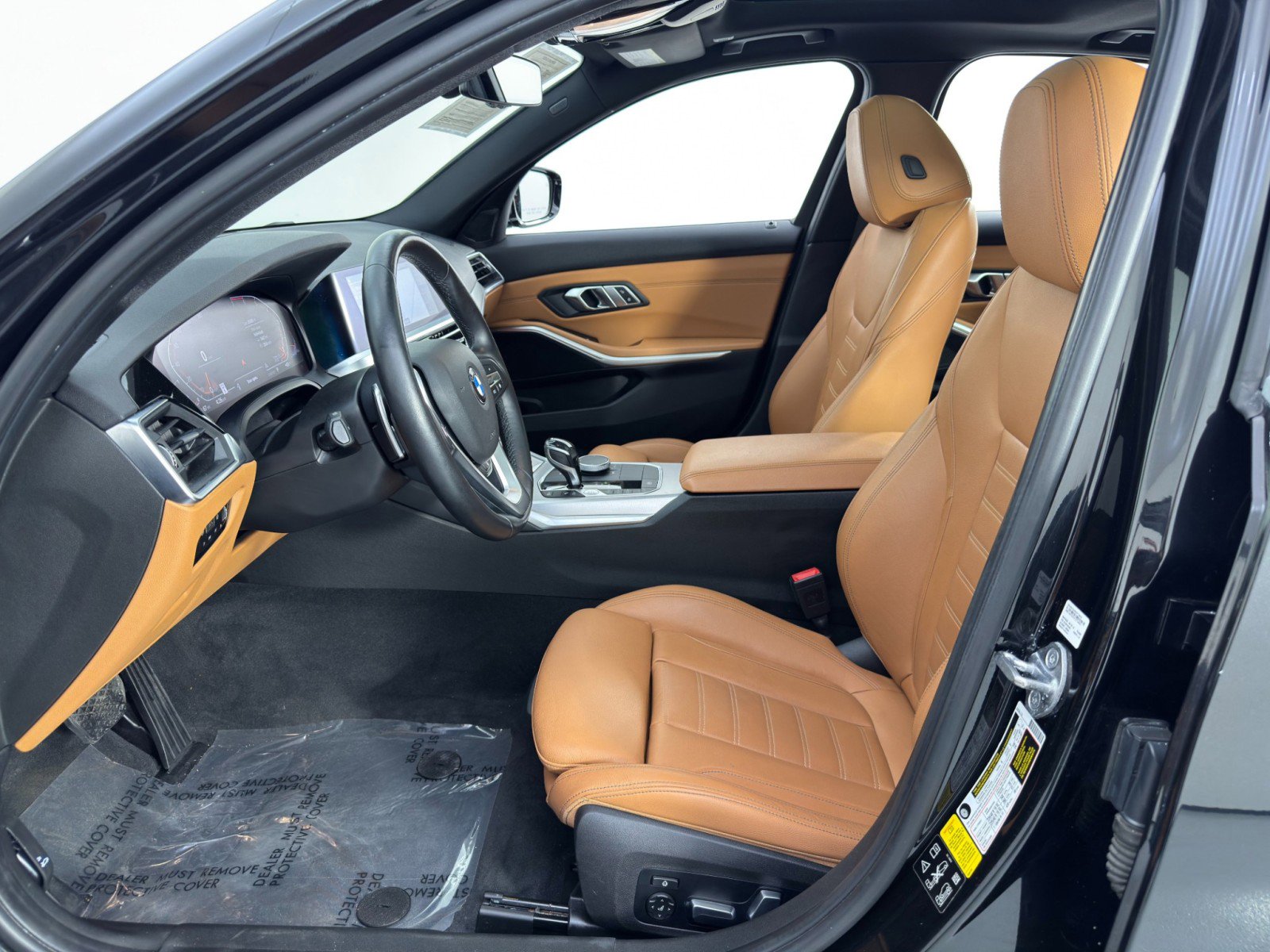 Used 2020 BMW 330i xDrive Sedan w/ Premium Package image 15