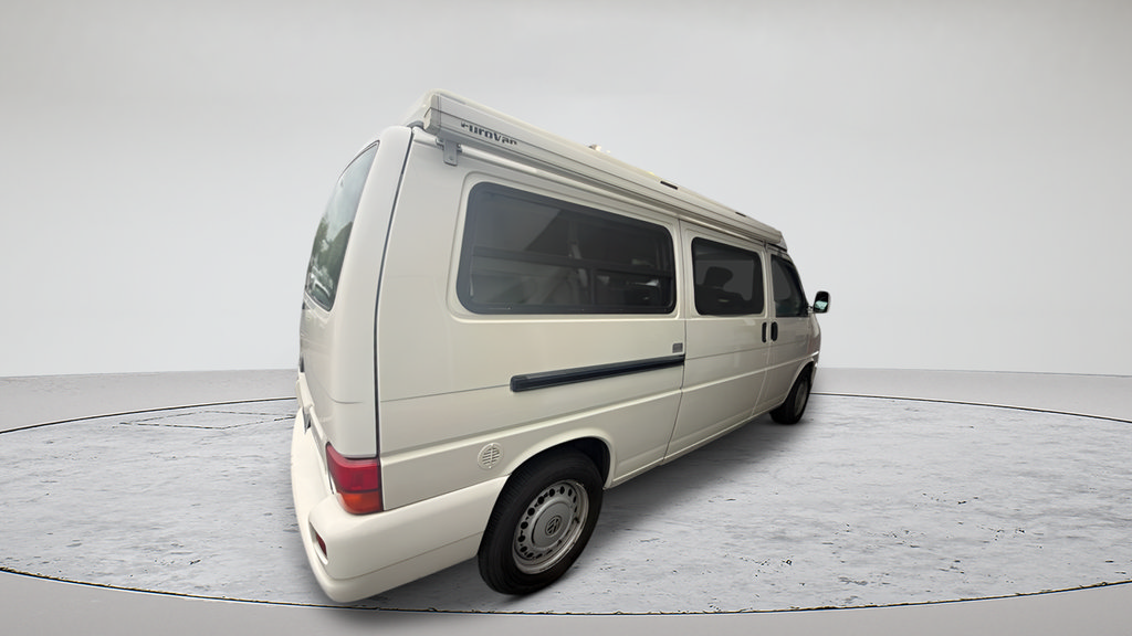 Used 2001 Volkswagen Eurovan FWD image 2