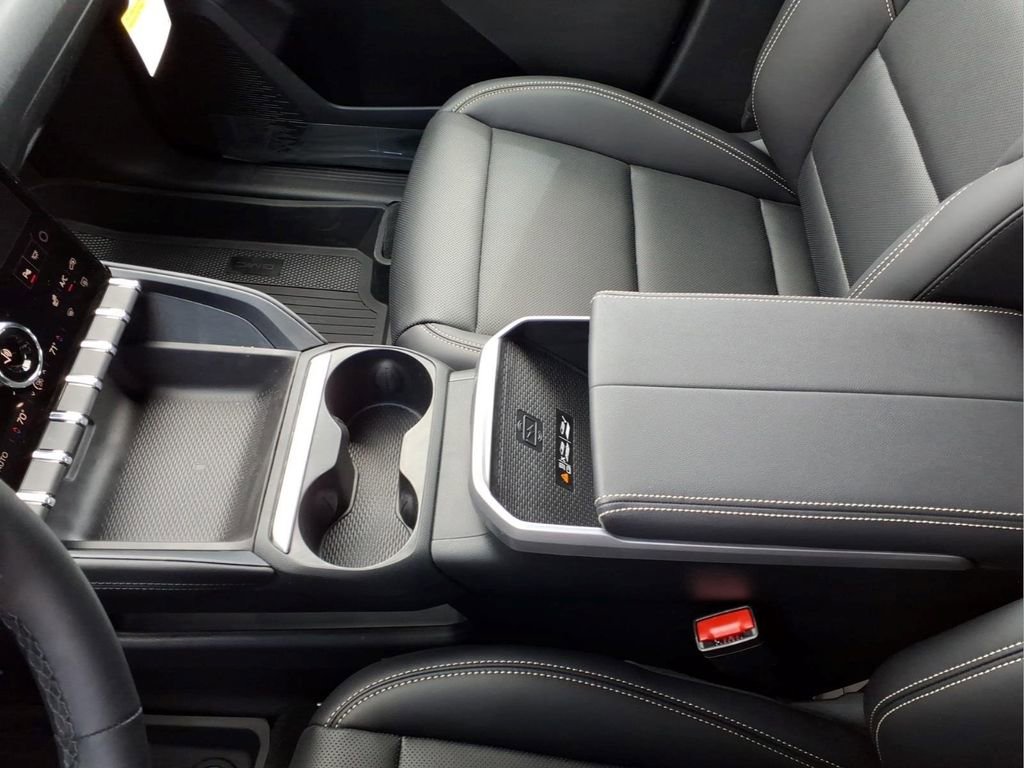 New 2026 GMC Terrain Elevation w/ Elevation Premium Package AWD/4WD image 14