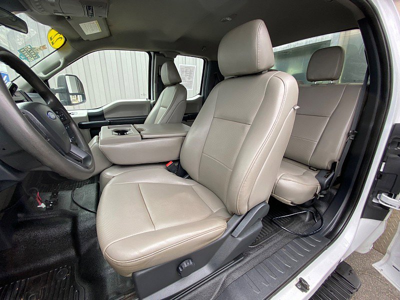 Used 2022 Ford F350 XL w/ Power Equipment Group image 26