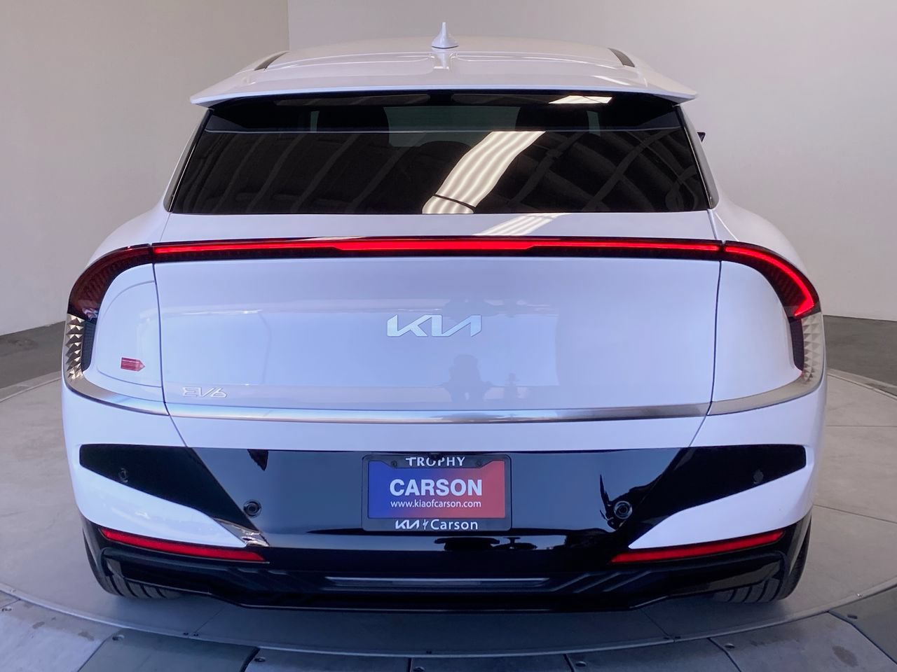 New 2026 Kia EV6 Wind RWD image 4