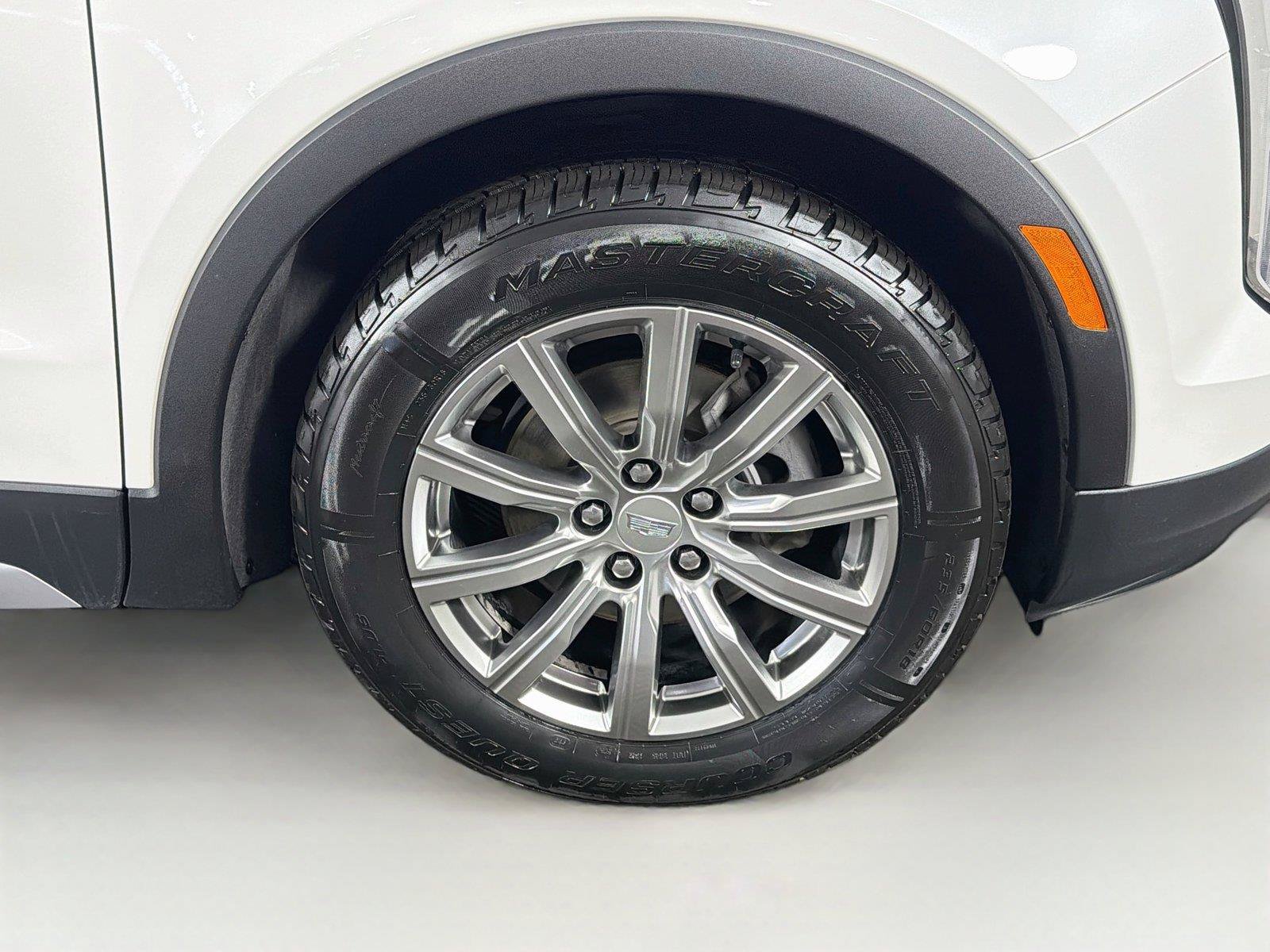 Used 2022 Cadillac XT4 Premium Luxury w/ Driver Assist Package AWD/4WD image 36
