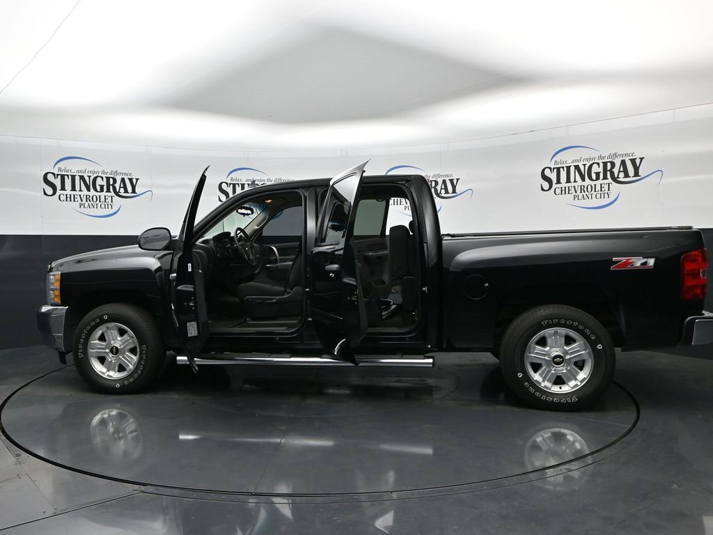 Used 2013 Chevrolet Silverado 1500 LT w/ All-Star Edition AWD/4WD image 37