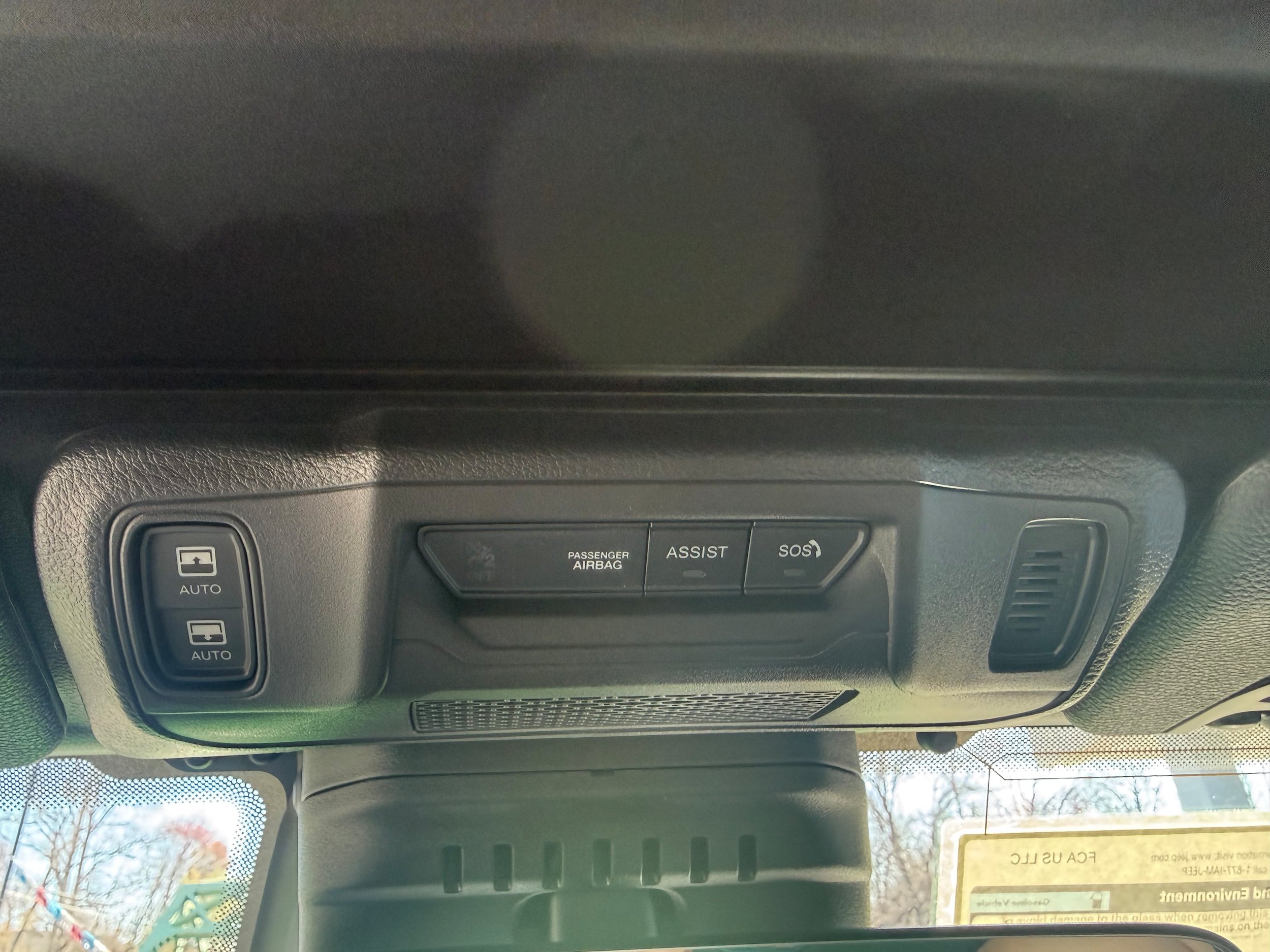 New 2026 Jeep Wrangler Sahara w/ Technology Group AWD/4WD image 30