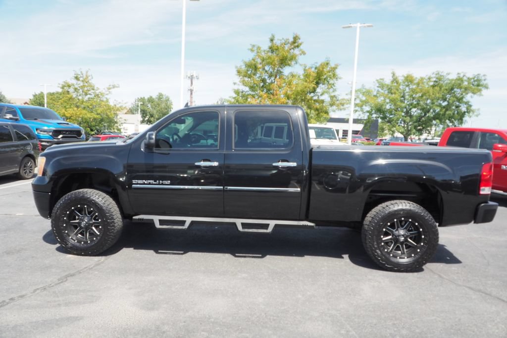 Used 2013 GMC Sierra 2500 Denali AWD/4WD image 4