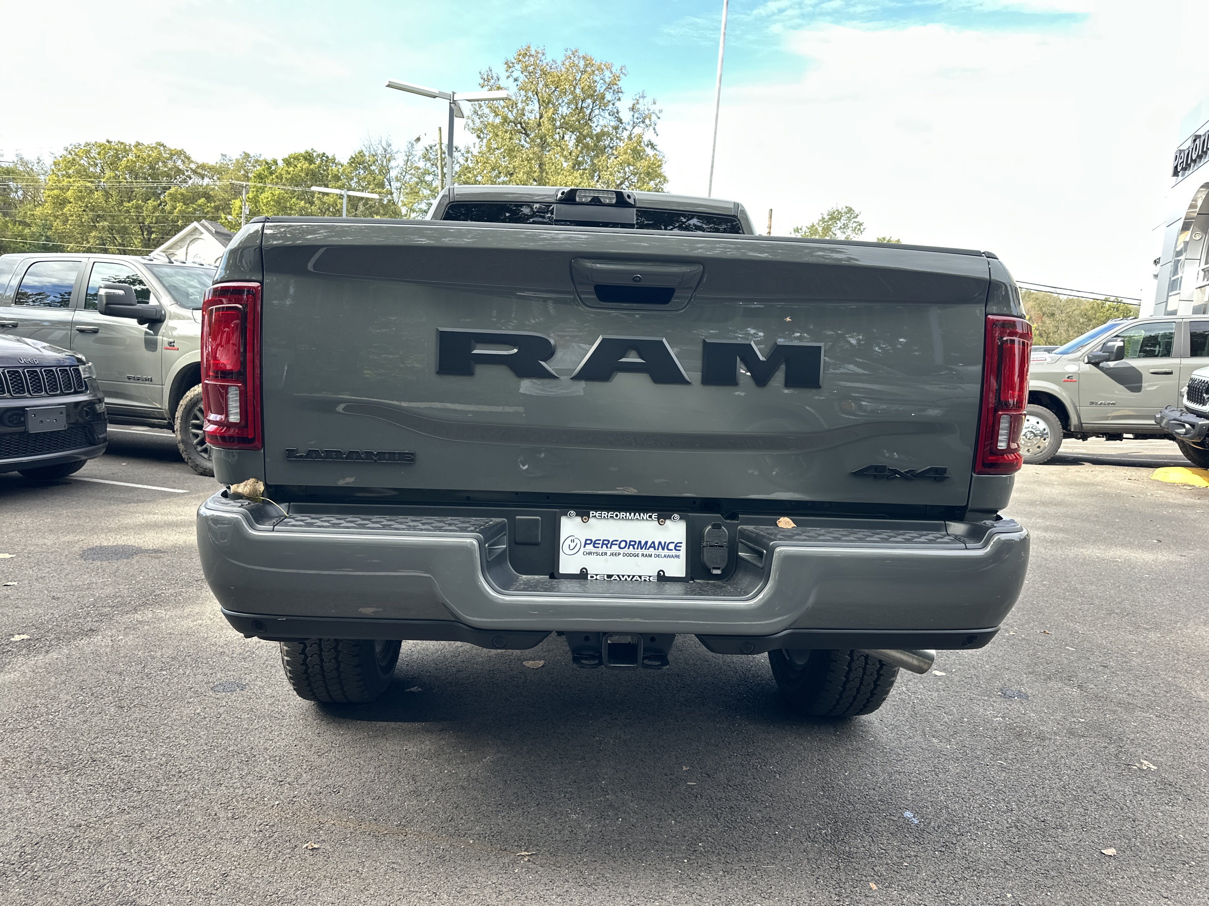New 2027 RAM 2500 Laramie AWD/4WD image 19