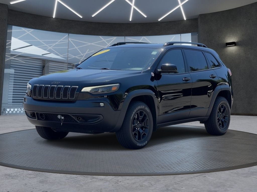 Used 2022 Jeep Cherokee Trailhawk w/ Premium Leather Package AWD/4WD image 2