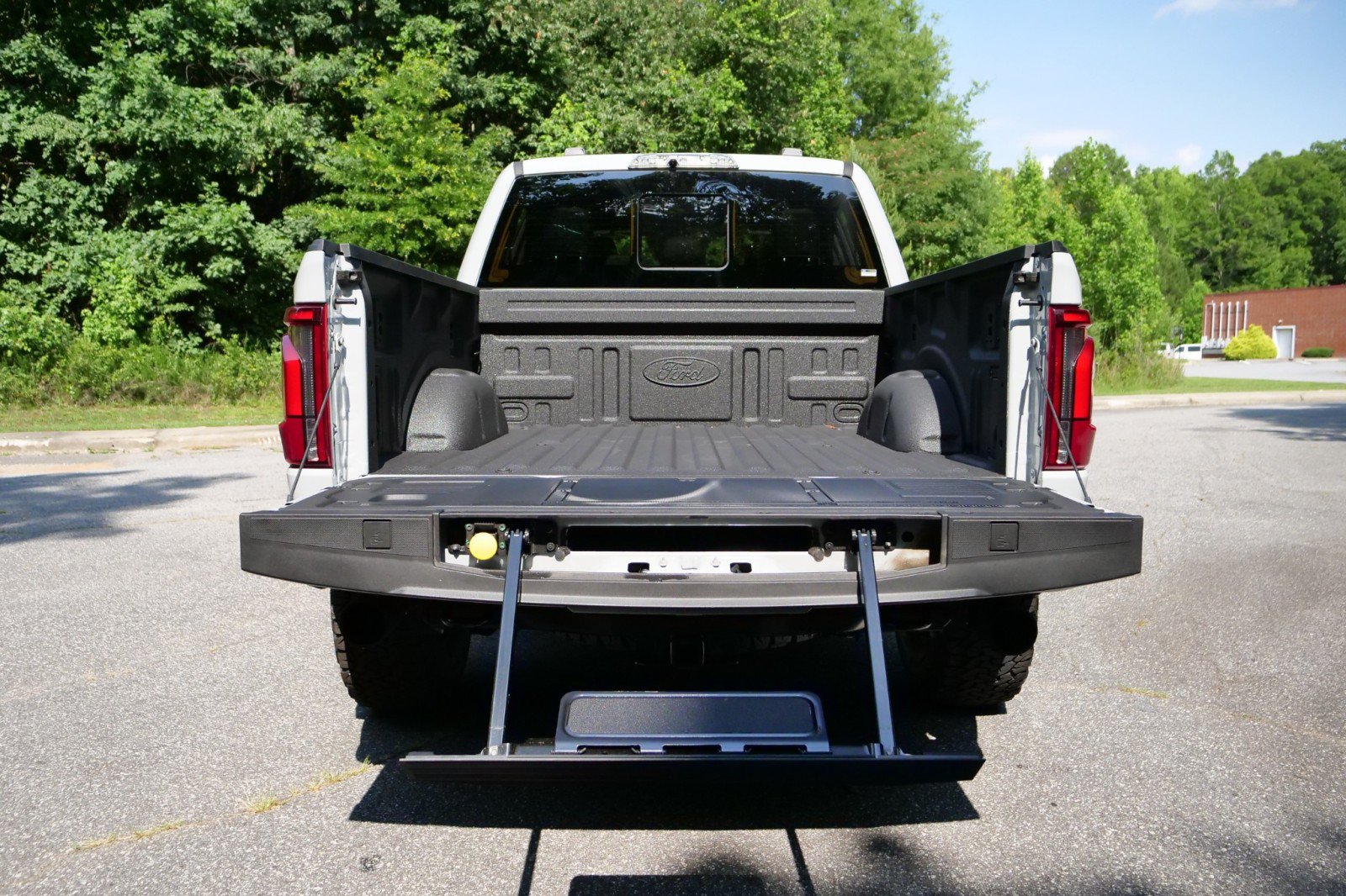 Used 2026 Ford F150 Raptor AWD/4WD image 40