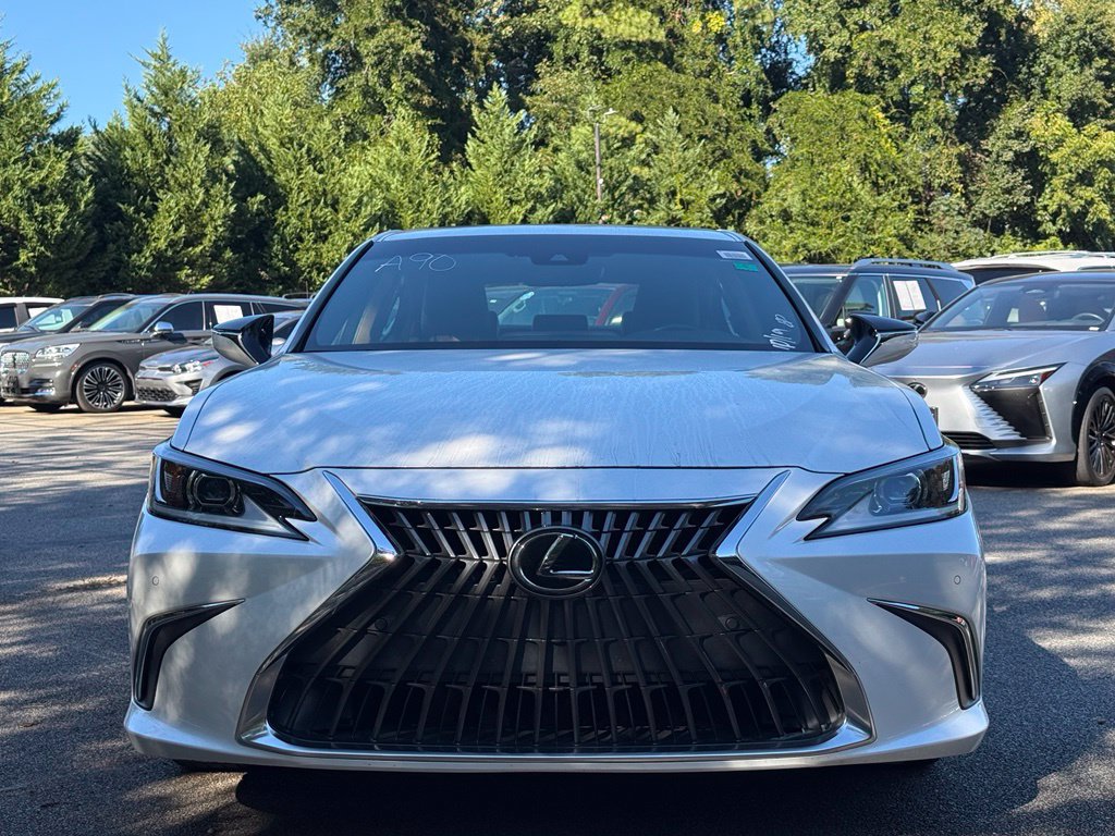 Used 2022 Lexus ES 350 w/ Premium Package FWD image 3
