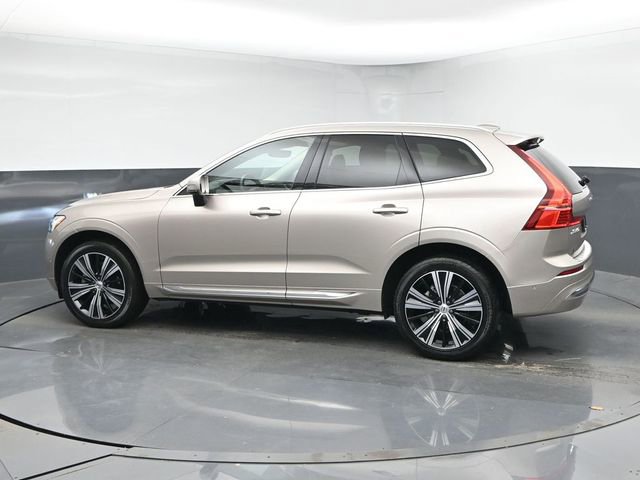 Used 2023 Volvo XC60 B5 Plus w/ Protection Package Premier image 5