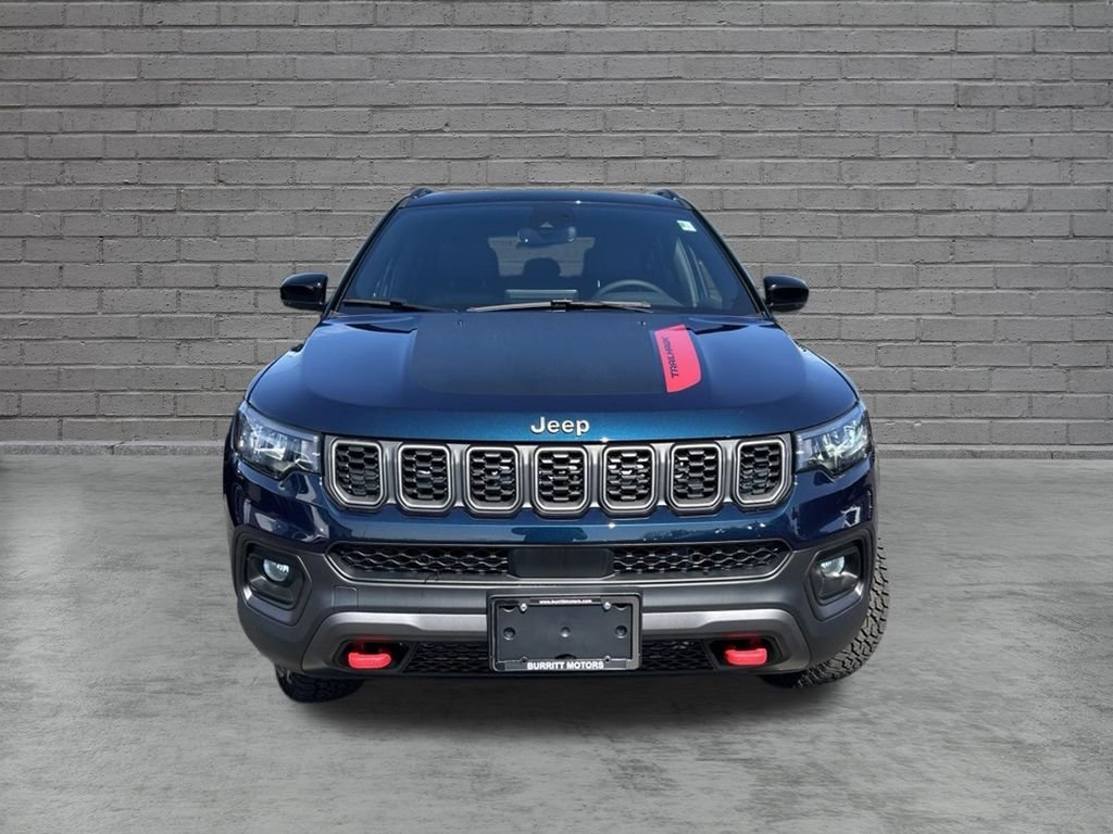 New 2026 Jeep Compass Trailhawk w/ Sun, Sound & Navigation Group AWD/4WD image 2