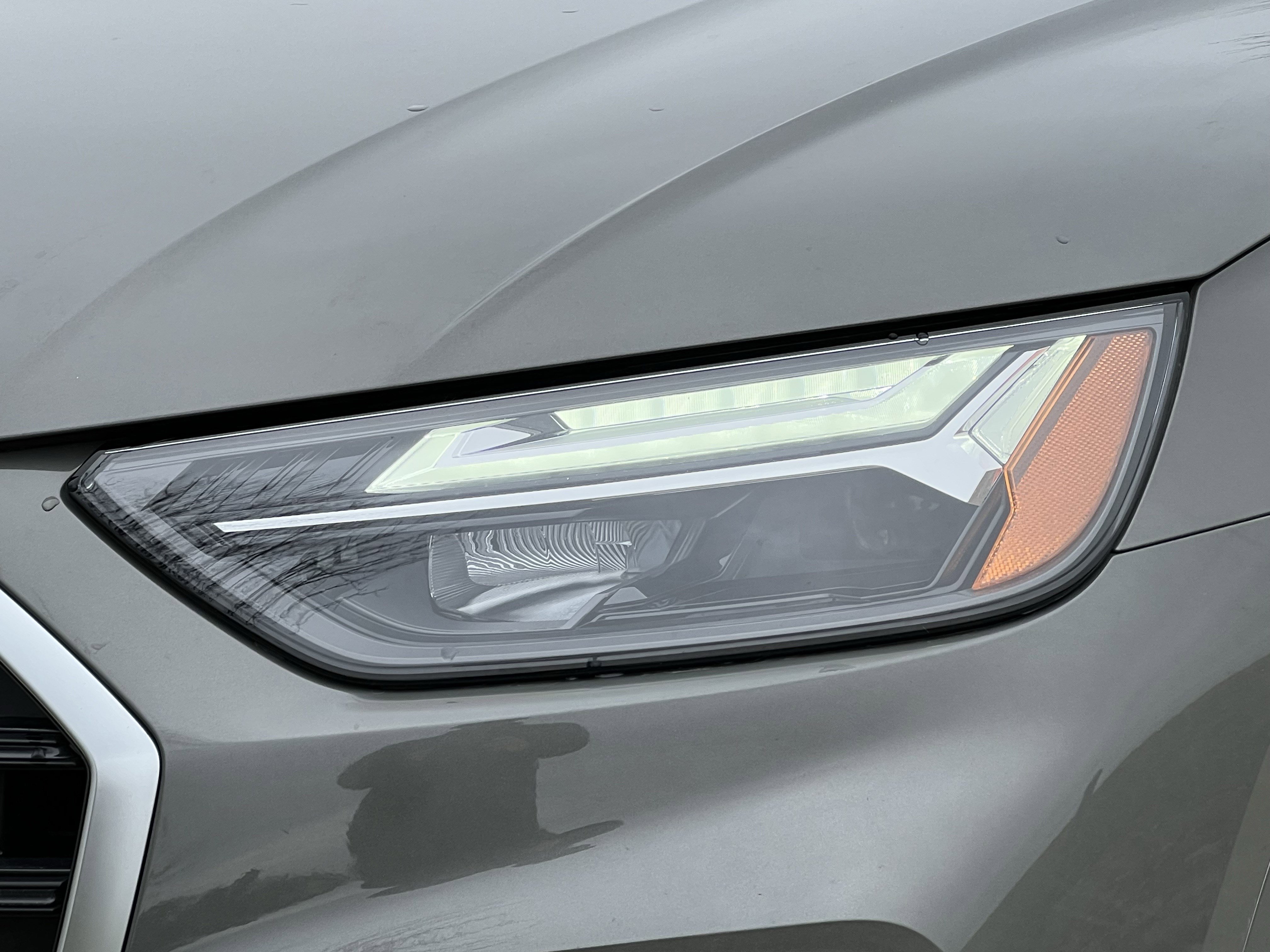 Certified 2025 Audi Q5 2.0T Premium Plus w/ Premium Plus Package image 7