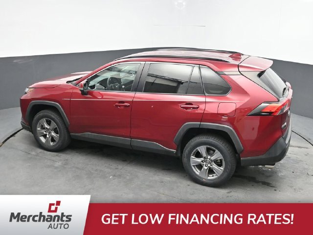 Used 2022 Toyota RAV4 XLE FWD image 28