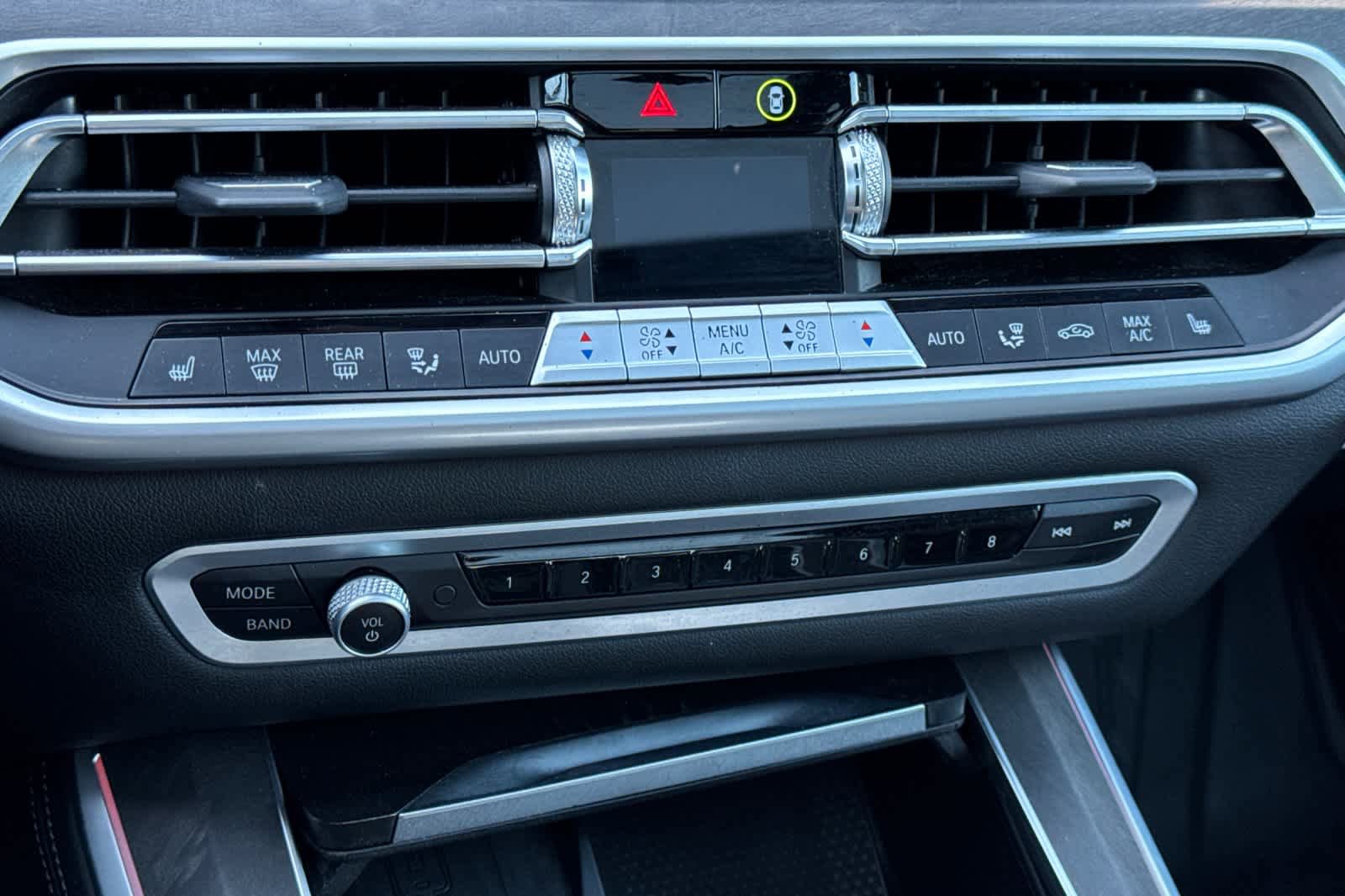 Used 2023 BMW X5 xDrive40i w/ Premium Package image 21
