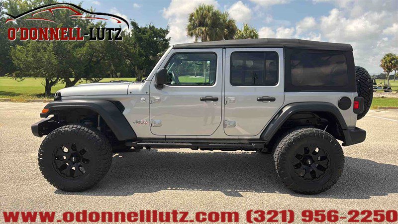 Used 2020 Jeep Wrangler Unlimited Sport AWD/4WD image 3