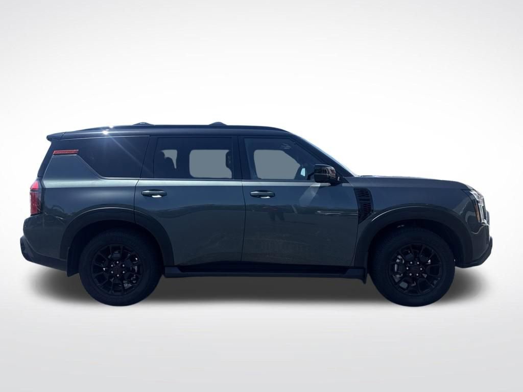 Certified 2025 Nissan Armada PRO-4X AWD/4WD image 3