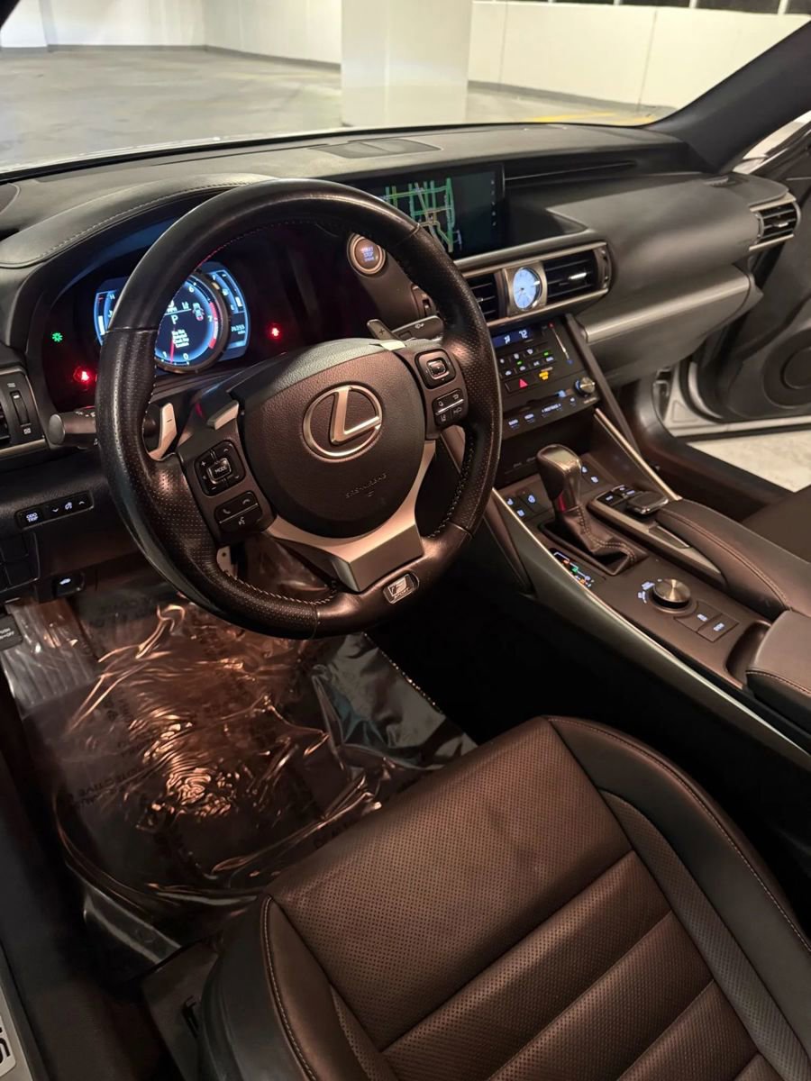 Used 2017 Lexus IS 300 F Sport w/ F Sport Package image 20