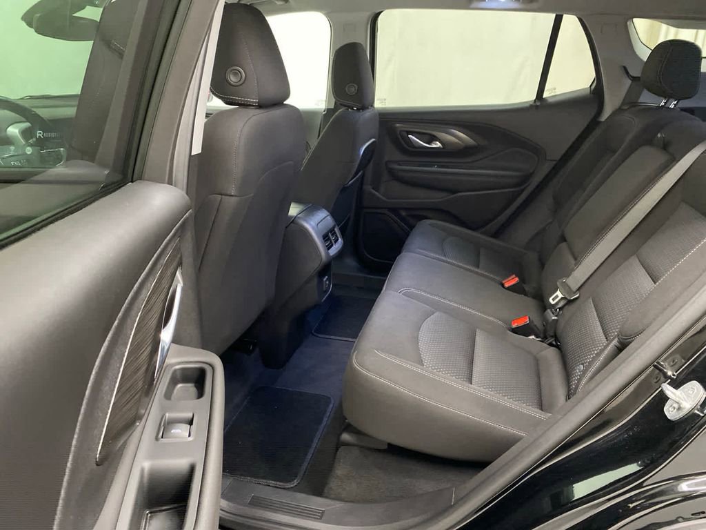 Certified 2023 GMC Terrain SLE image 16