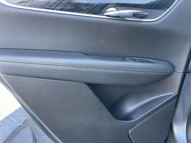 Used 2020 Cadillac XT6 Premium Luxury AWD/4WD image 12