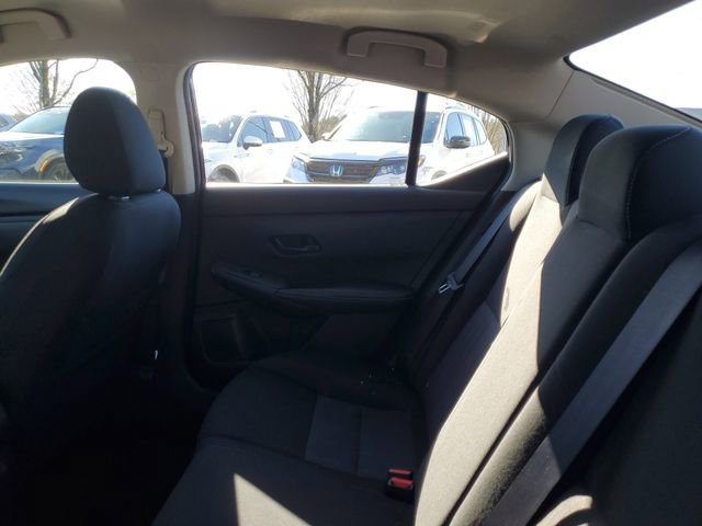 Used 2025 Nissan Sentra SV image 10