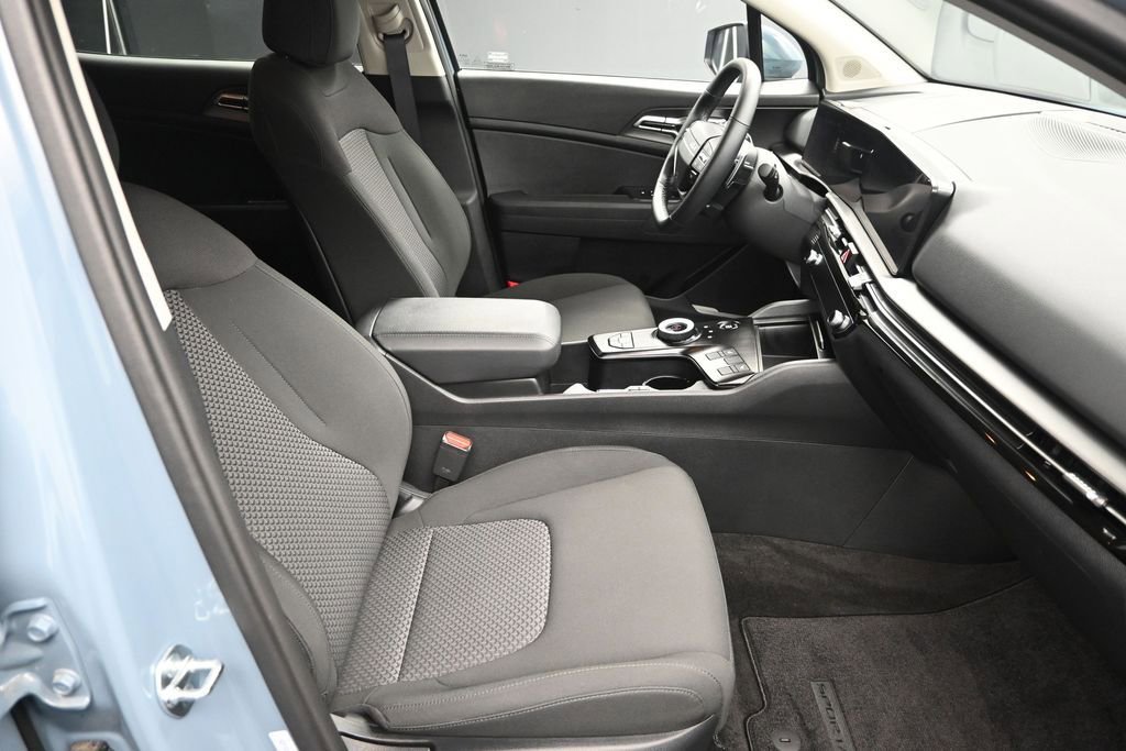 Certified 2026 Kia Sportage S AWD/4WD image 37