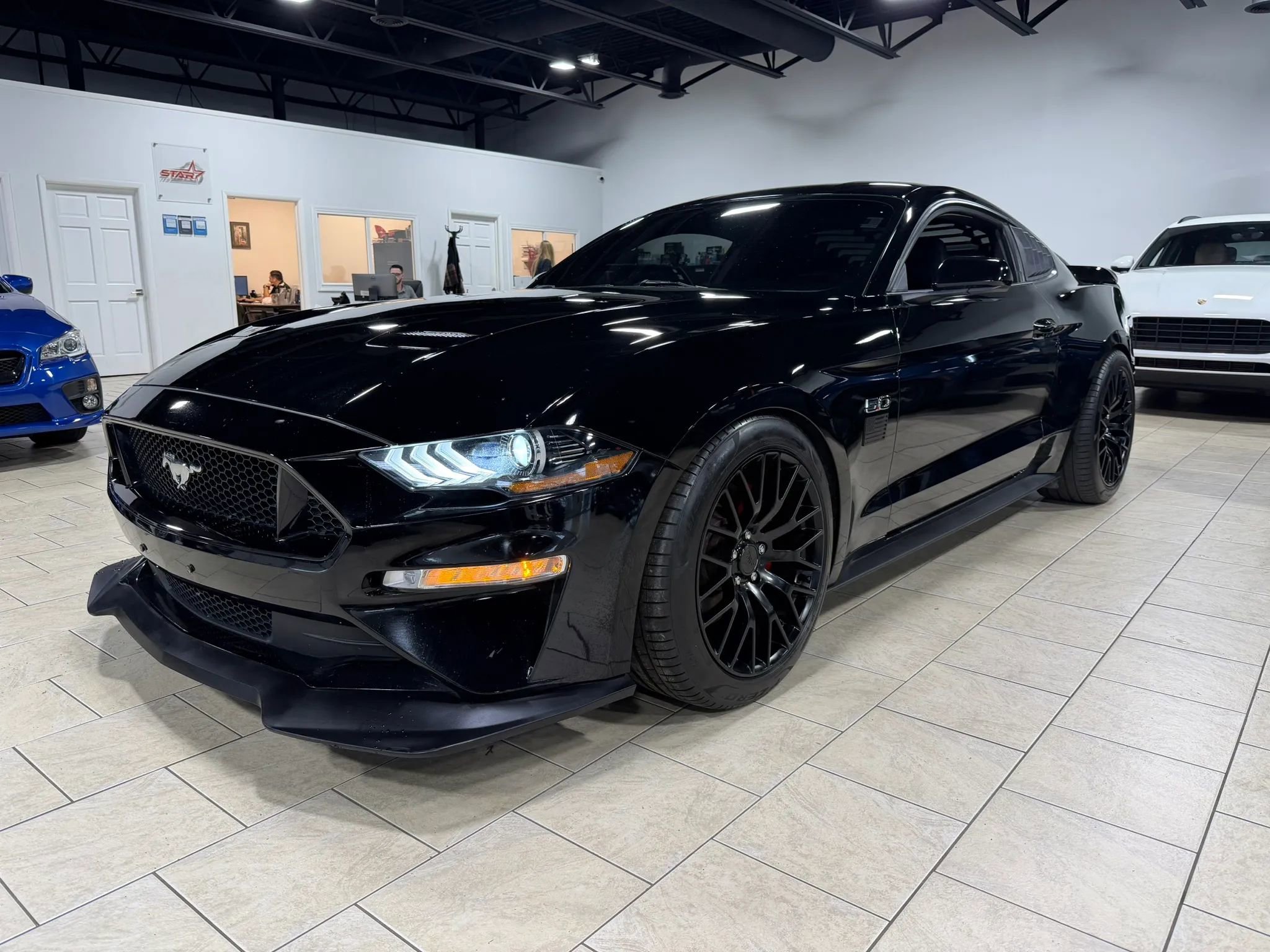 Used 2020 Ford Mustang GT RWD image 11