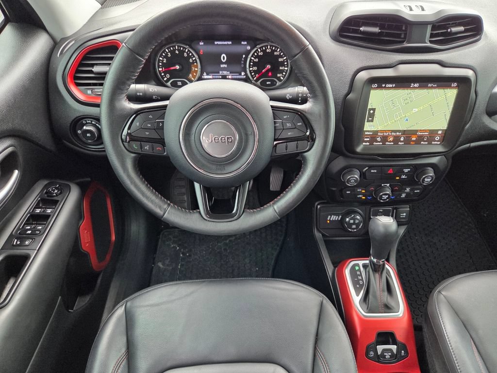 Used 2022 Jeep Renegade Trailhawk AWD/4WD image 16