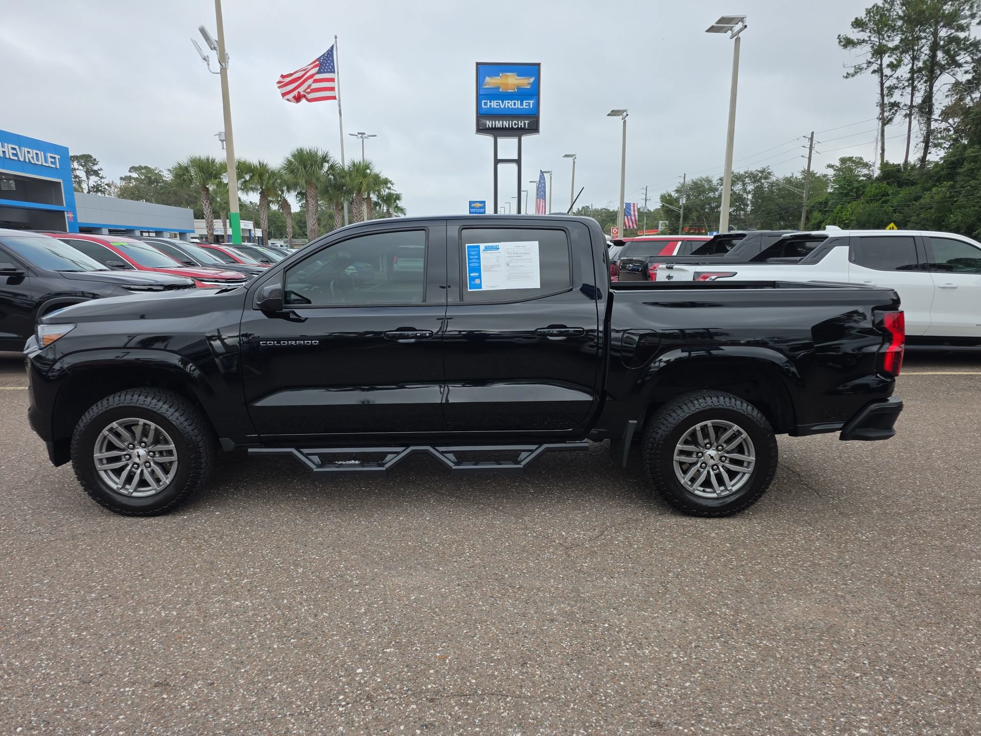 Used 2023 Chevrolet Colorado LT w/ LT Convenience Package RWD image 13