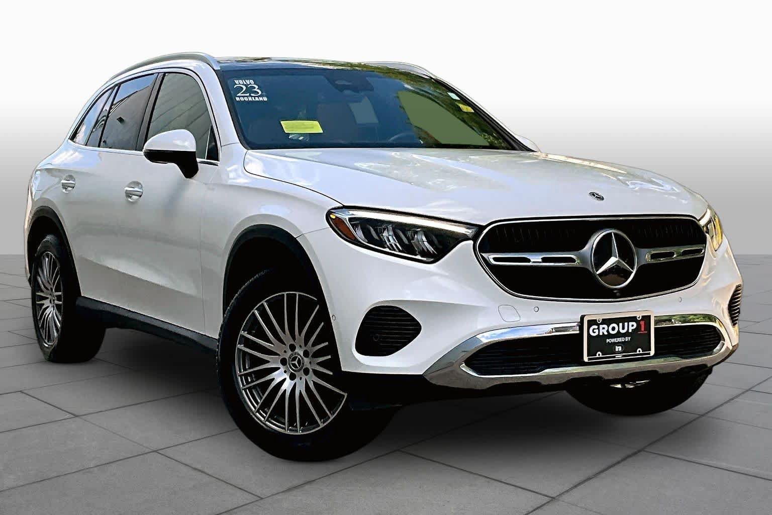 Used 2023 Mercedes-Benz GLC 300 4MATIC image 3