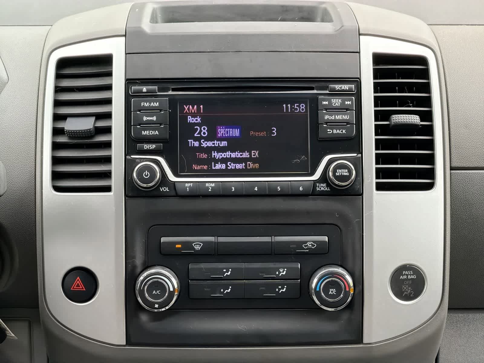 Used 2018 Nissan Frontier SV AWD/4WD image 28
