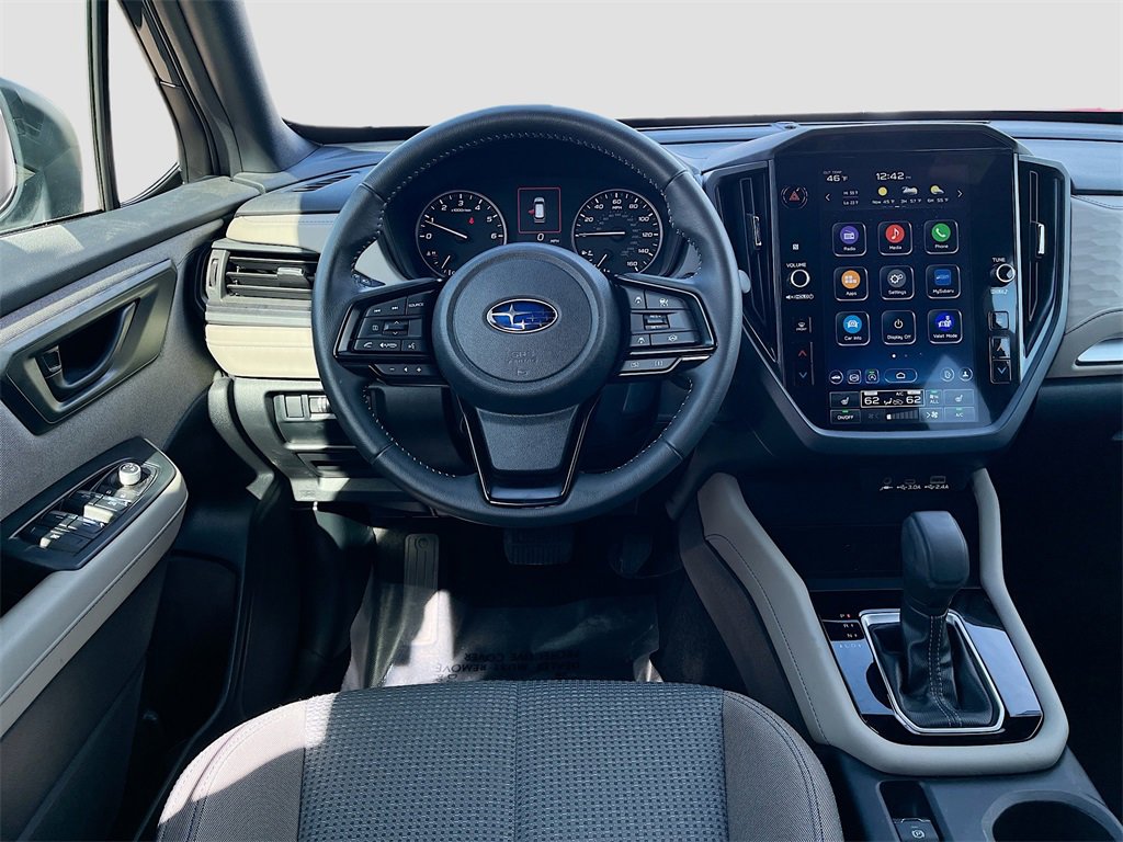 Used 2025 Subaru Forester Premium image 21