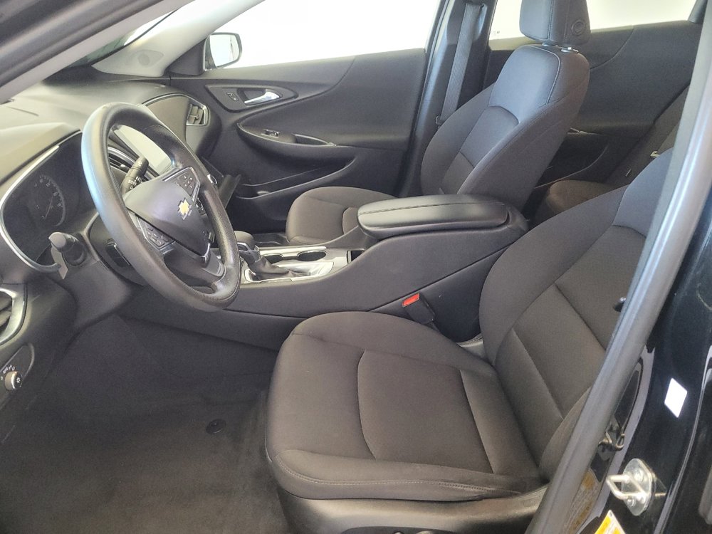 Used 2021 Chevrolet Malibu LT FWD image 17