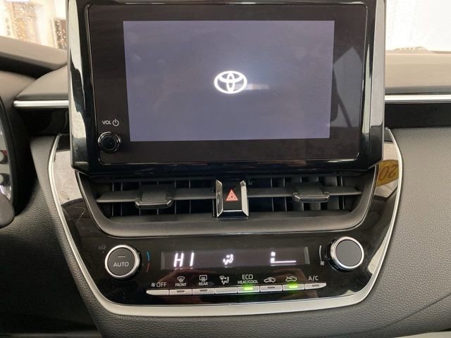 Used 2023 Toyota Corolla LE image 14
