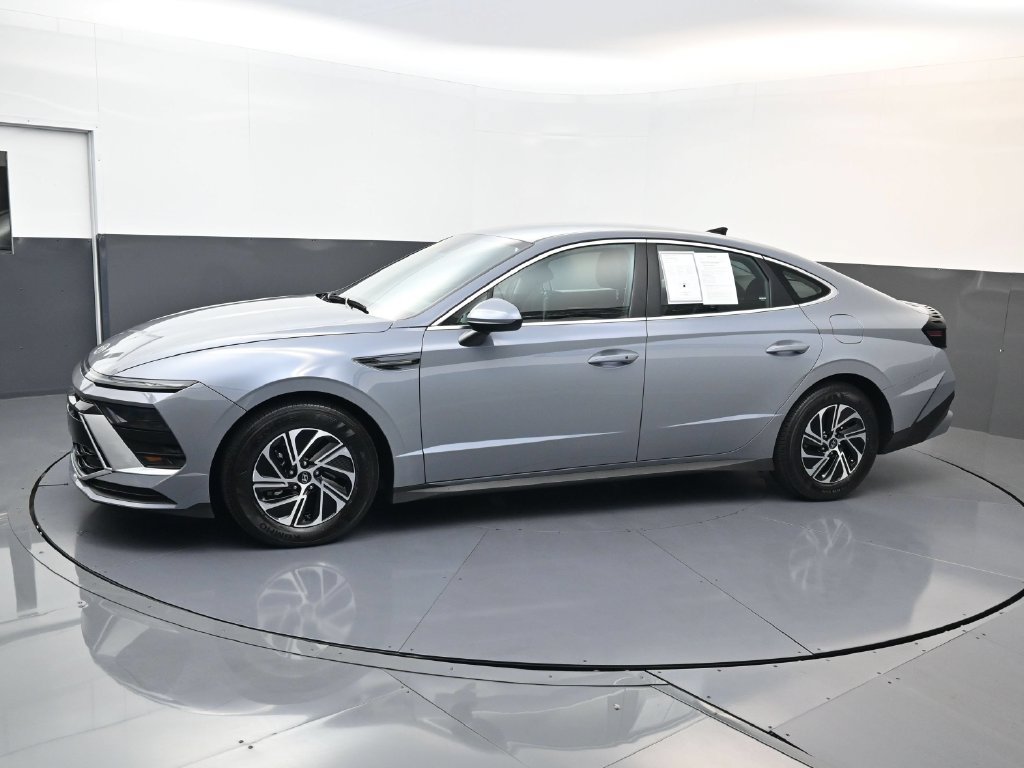 Certified 2026 Hyundai Sonata Blue FWD image 7