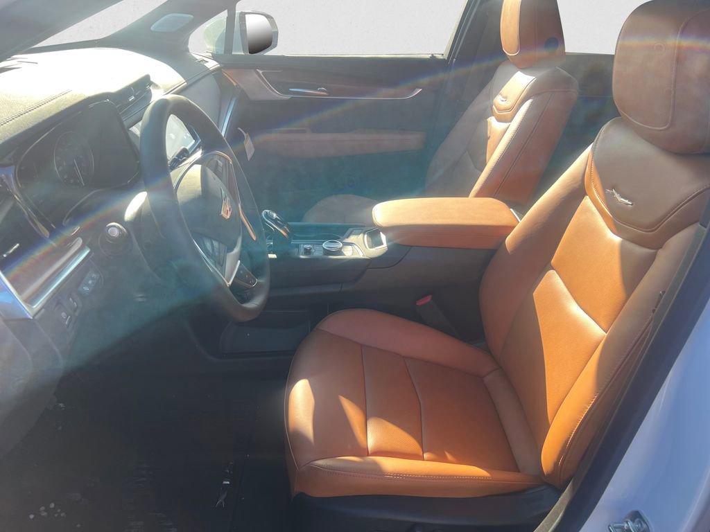New 2026 Cadillac XT5 Premium Luxury w/ Driver Assist Package image 6
