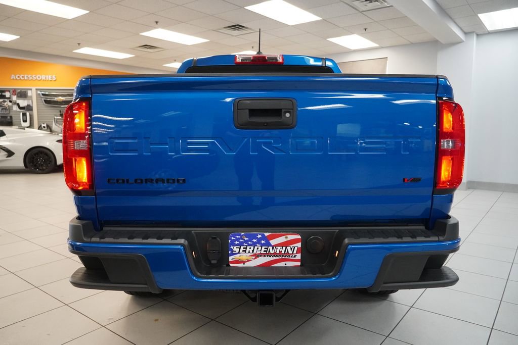 Used 2021 Chevrolet Colorado W/T w/ Custom Special Edition AWD/4WD image 17